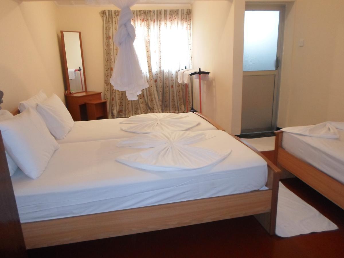 Swiss Garden Tourist Rest Hotel Anuradhapura Exterior photo