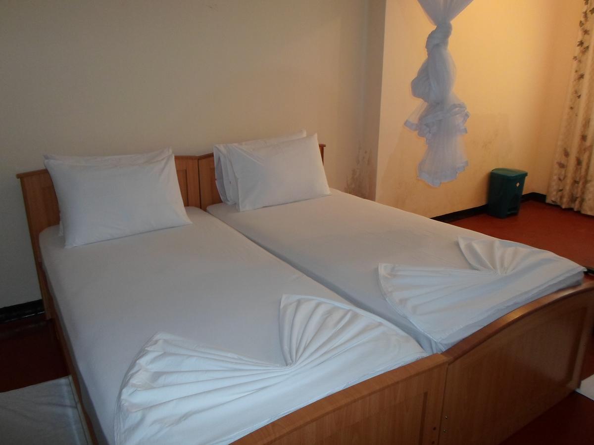 Swiss Garden Tourist Rest Hotel Anuradhapura Exterior photo