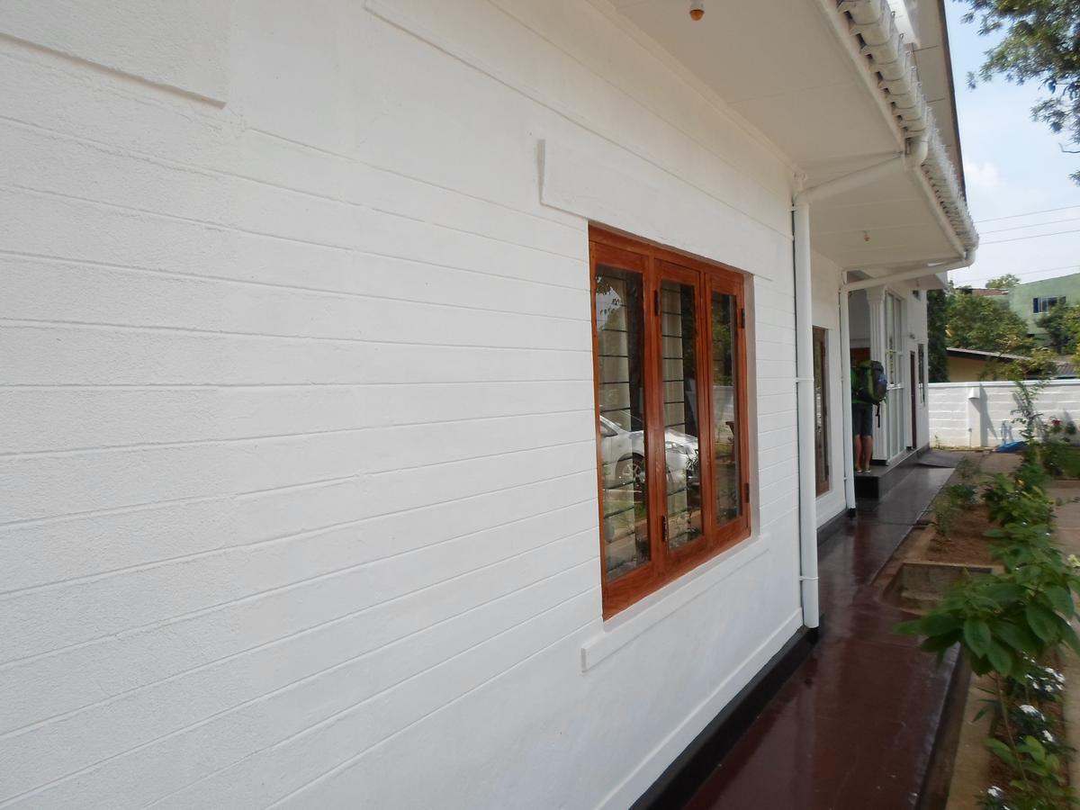 Swiss Garden Tourist Rest Hotel Anuradhapura Exterior photo